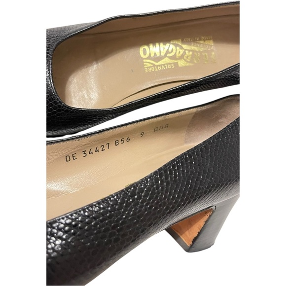 Salvatore Ferragamo Black Textured Heels - Picture 5 of 7